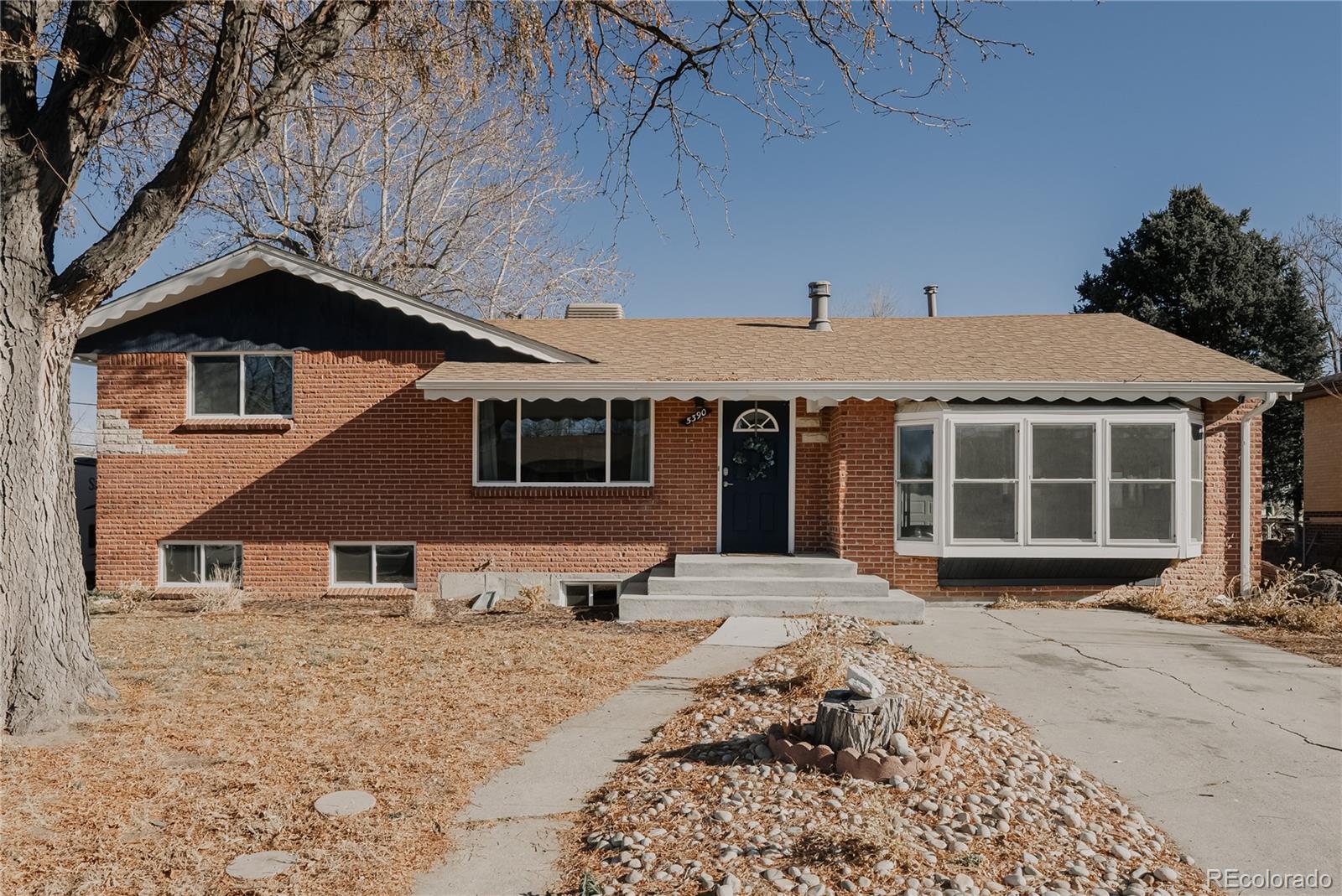 5390 Raritan Way Denver CO 80221