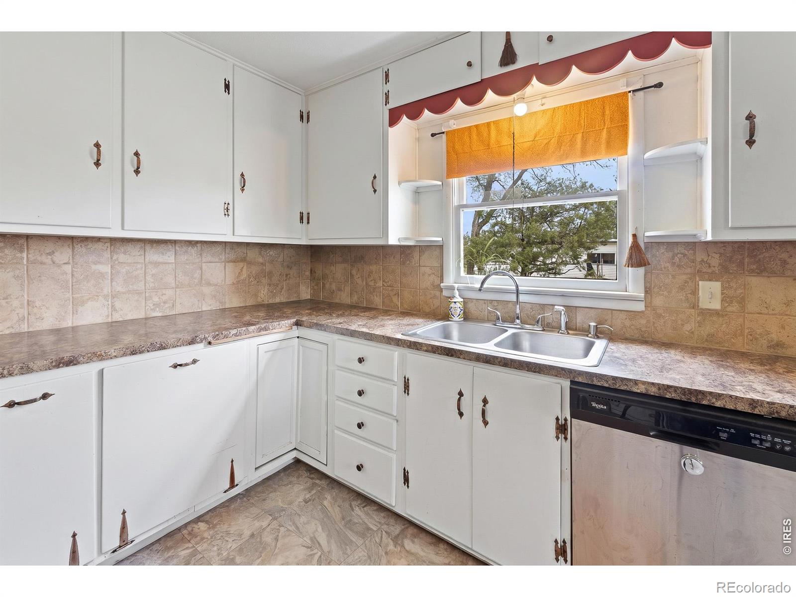 312 Sheridan Avenue Grover CO 80729