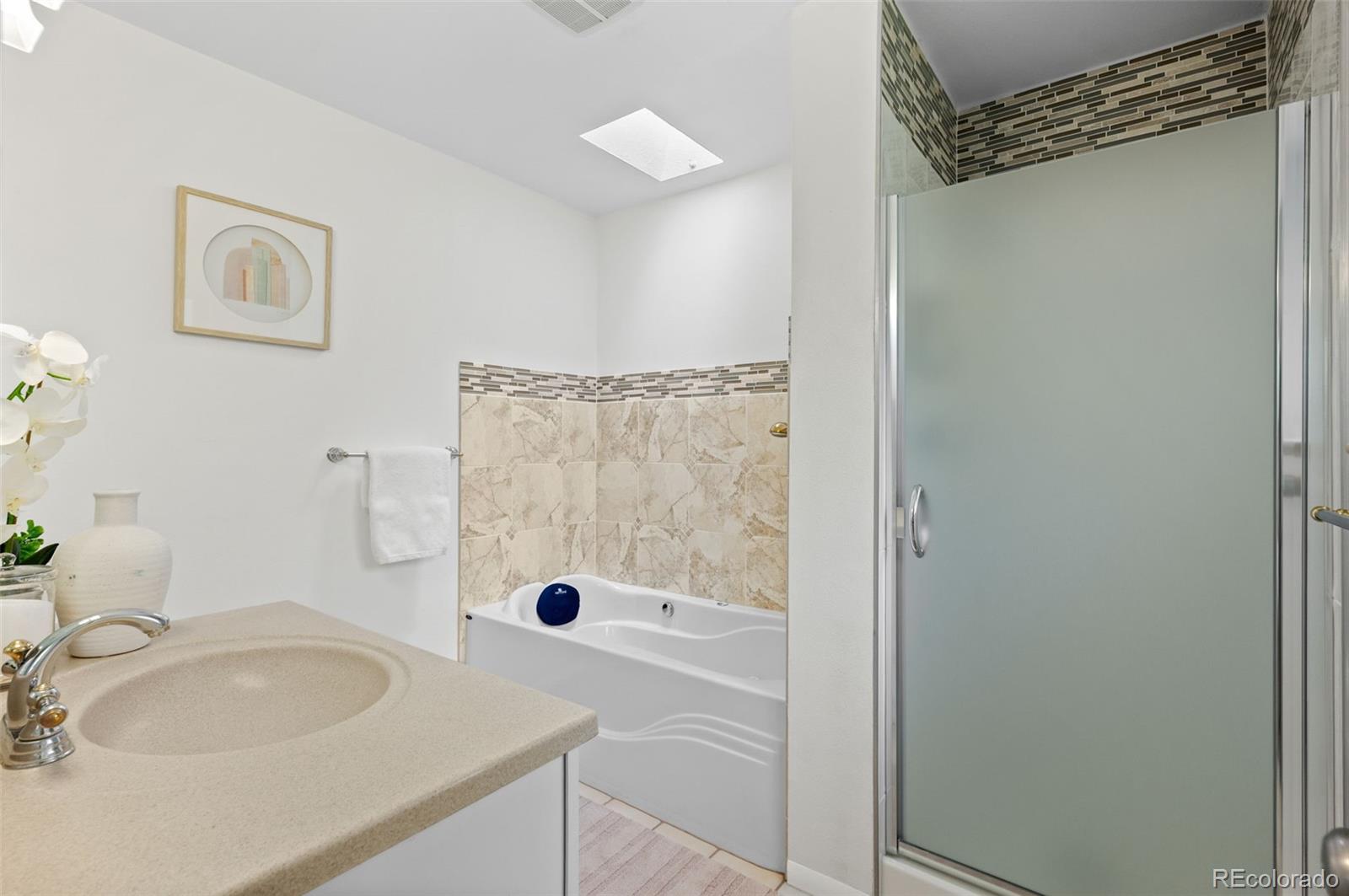 3761 S Eaton Street Denver CO 80235