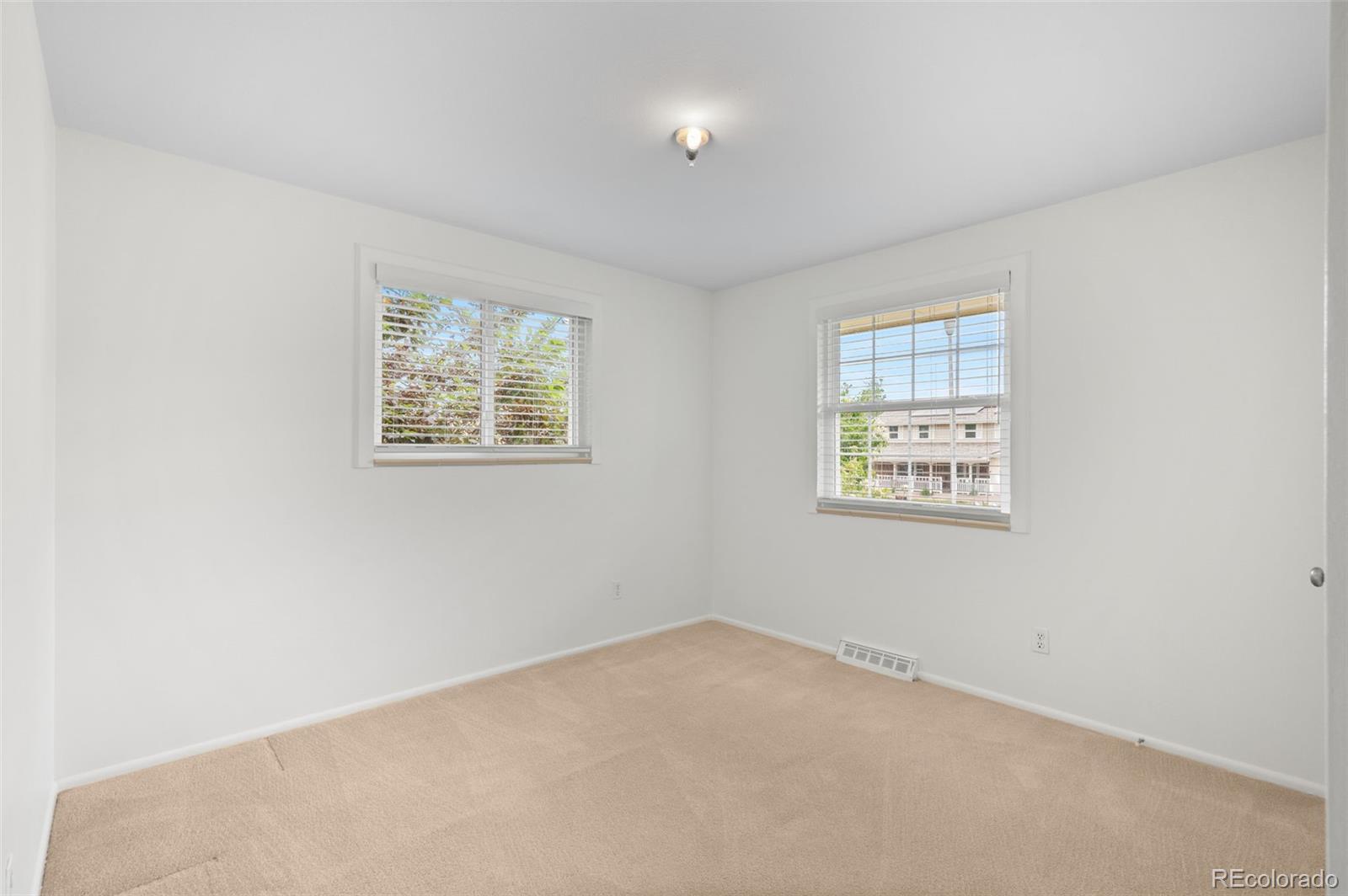 3761 S Eaton Street Denver CO 80235