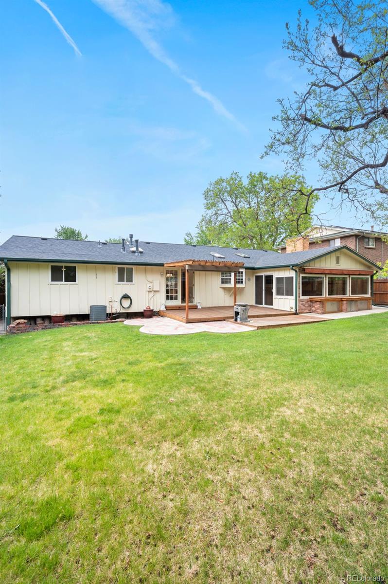 3761 S Eaton Street Denver CO 80235