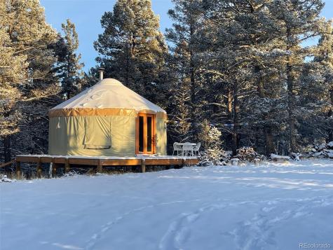 247 Pinewood Road Florissant CO 80816