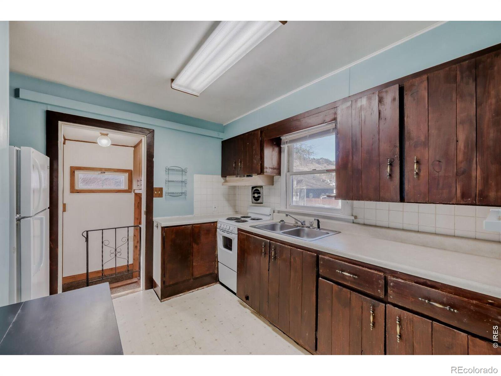 534 Dewey Avenue Boulder CO 80304