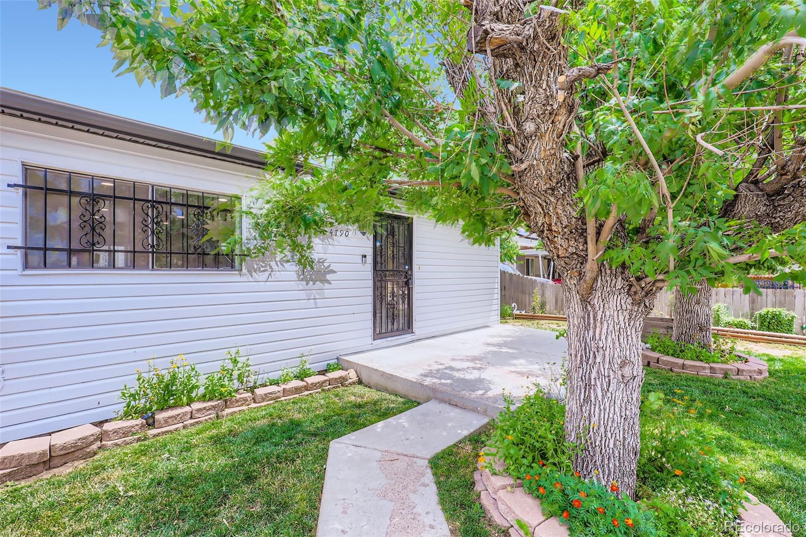 4790 Columbine Street Denver CO 80216