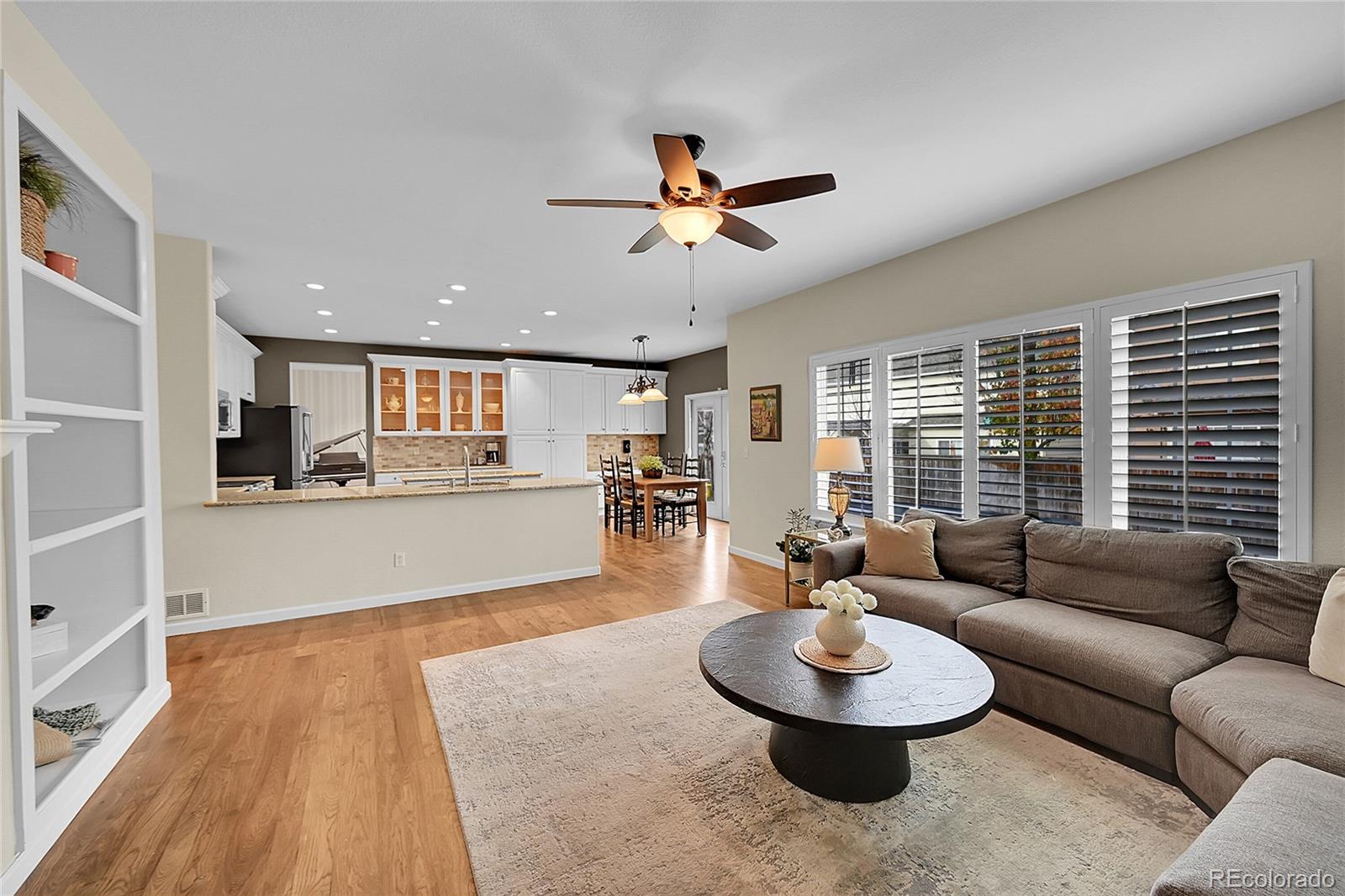9424 S Hackberry Lane Highlands Ranch CO 80129