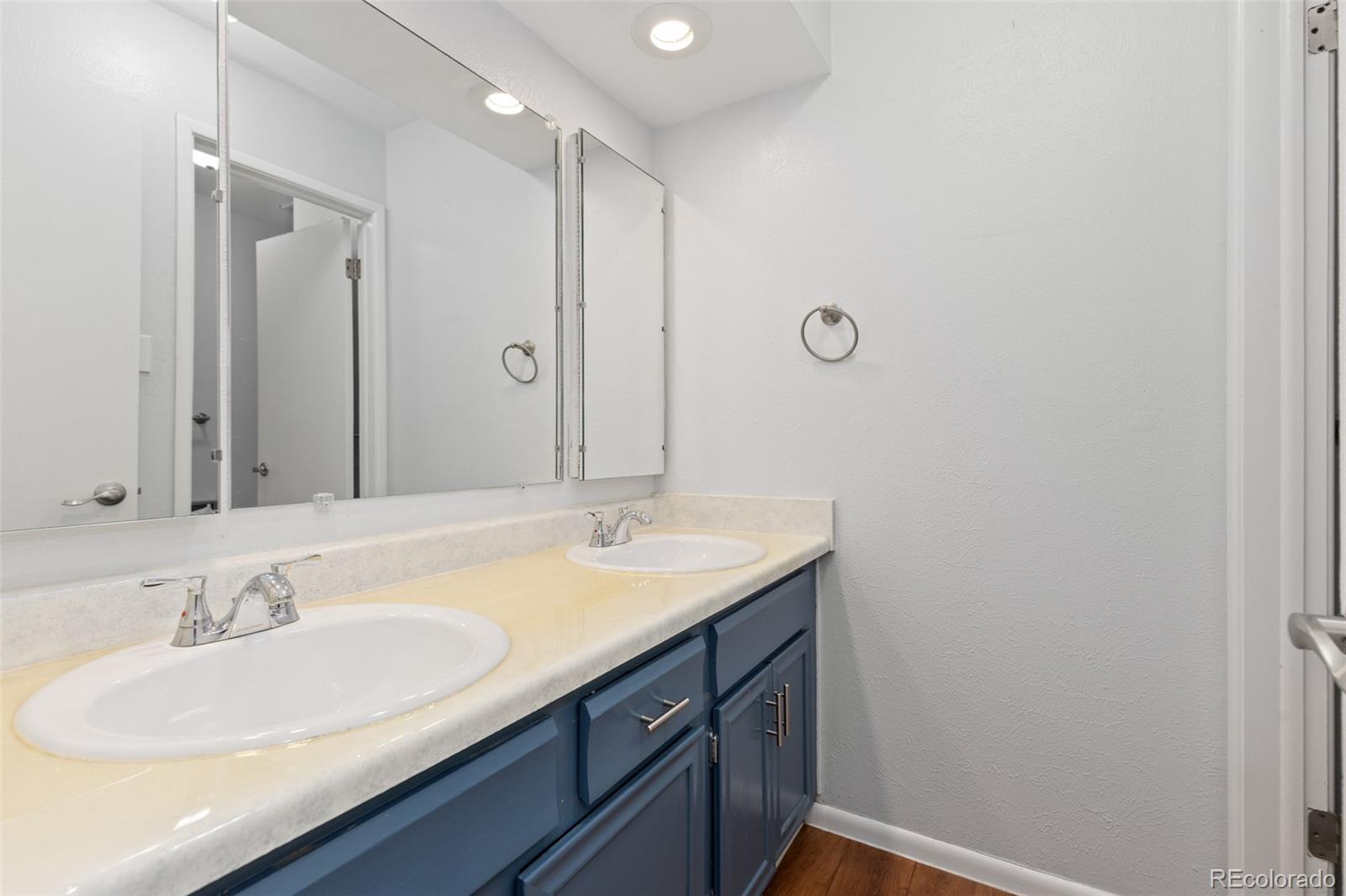 2664 S Richfield Street Aurora CO 80013