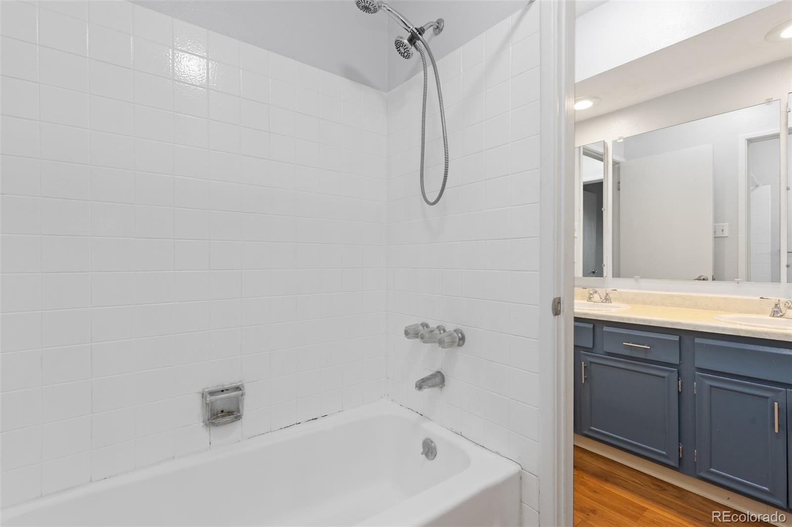 2664 S Richfield Street Aurora CO 80013