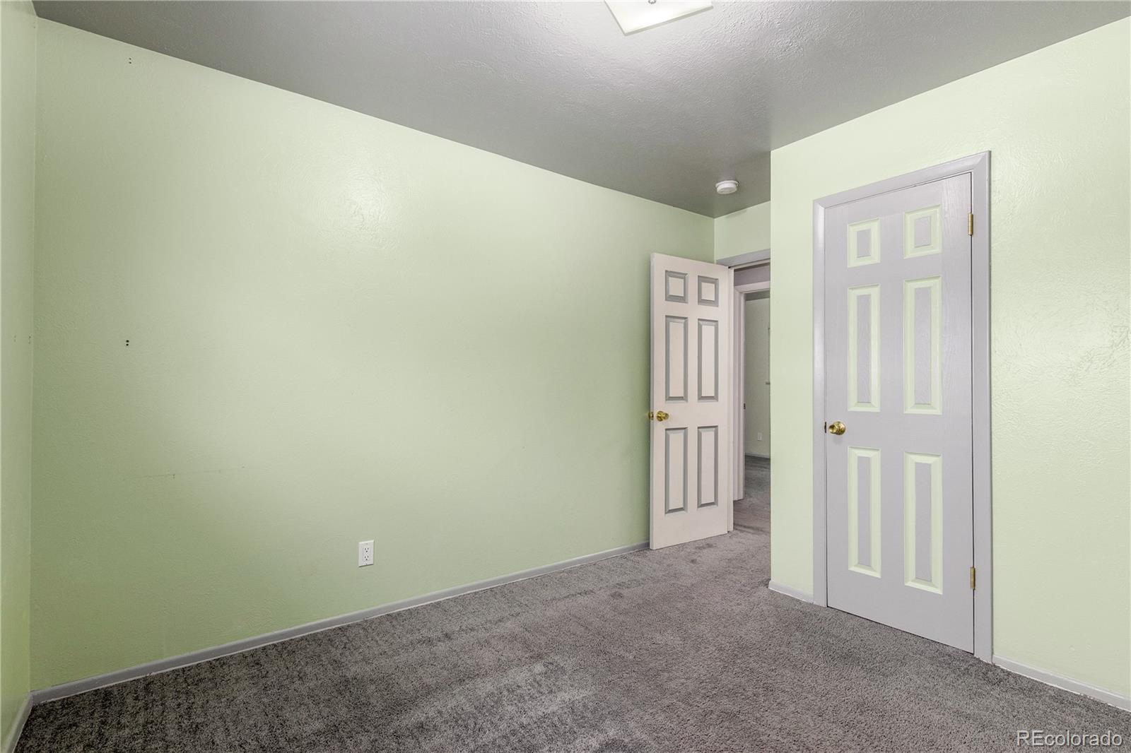 914 Arrawanna Street Colorado Springs CO 80909