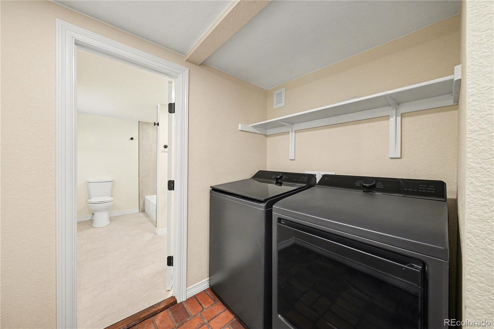 414 Holbrook Street Erie CO 80516