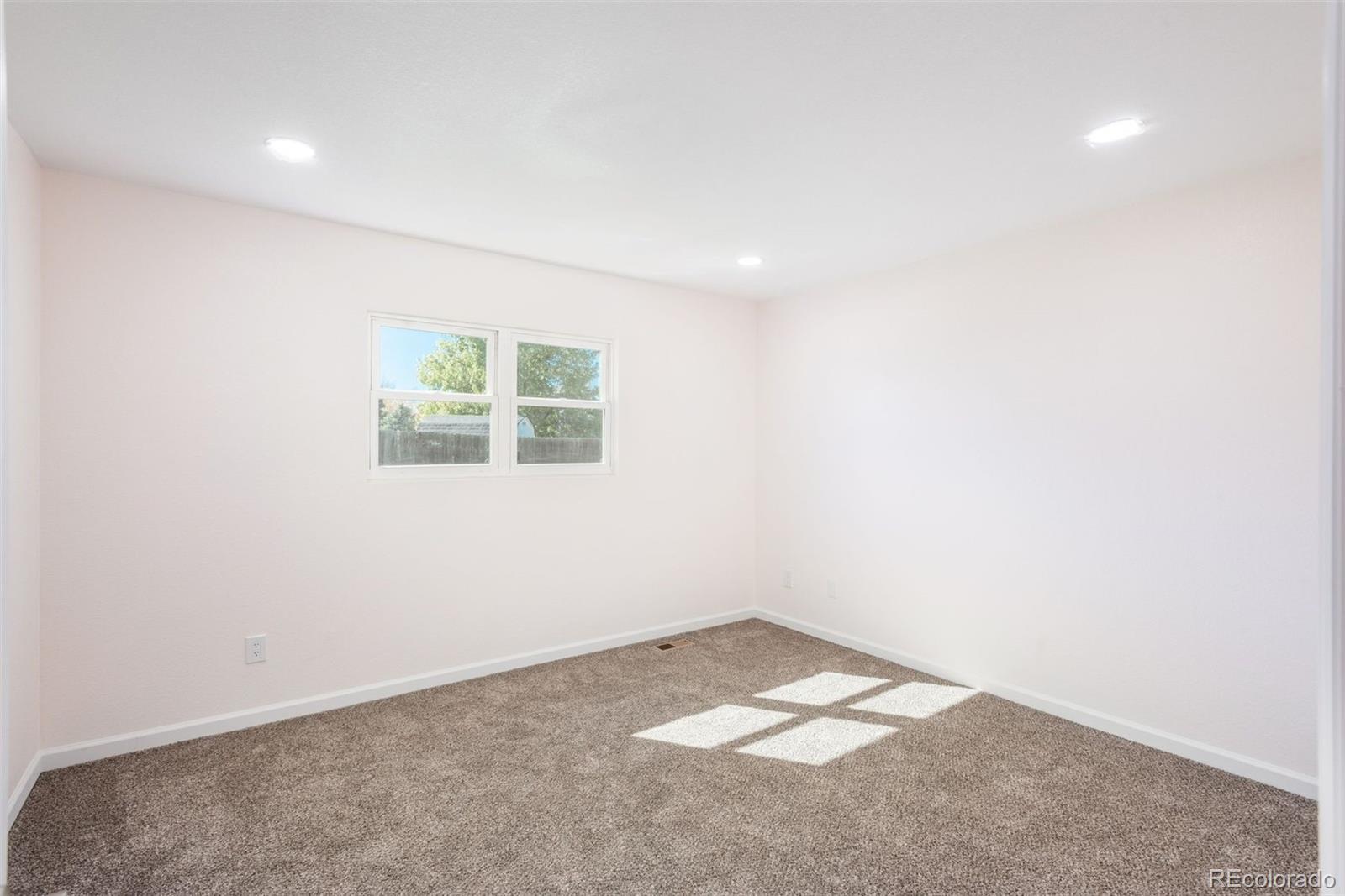 1961 Danube Way Aurora CO 80011