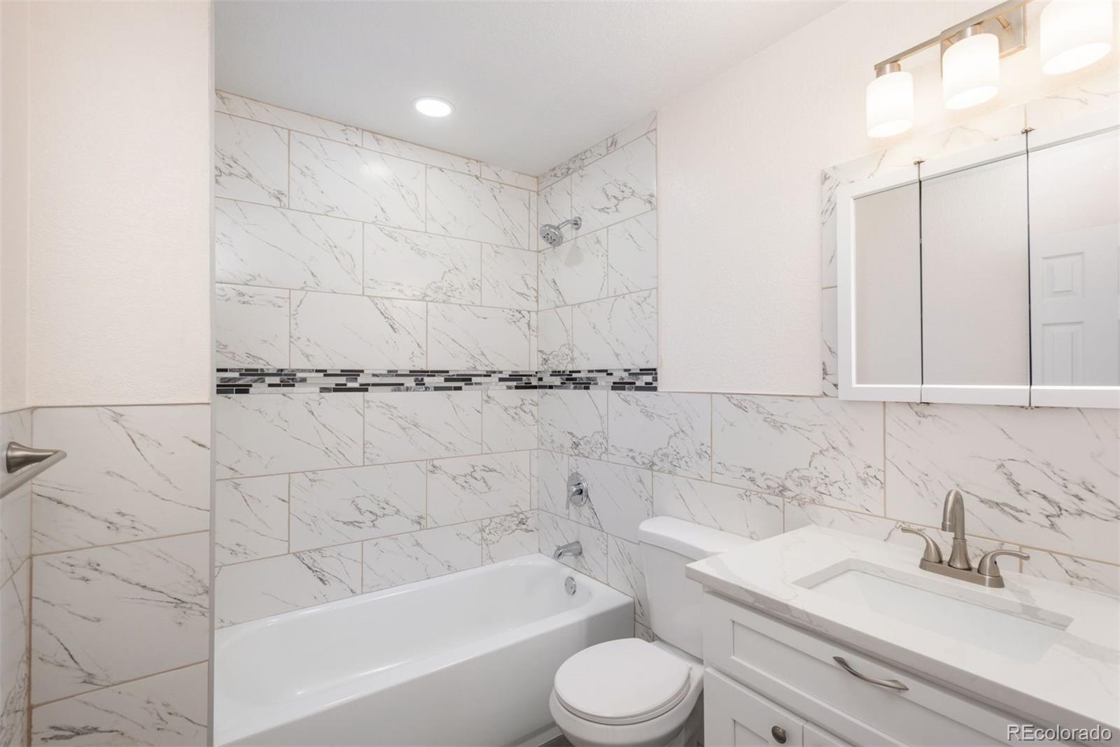 1961 Danube Way Aurora CO 80011