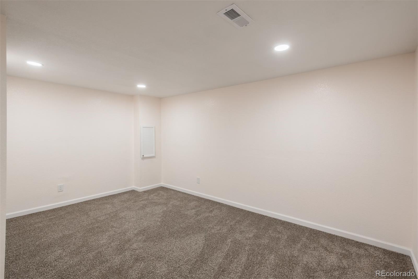 1961 Danube Way Aurora CO 80011