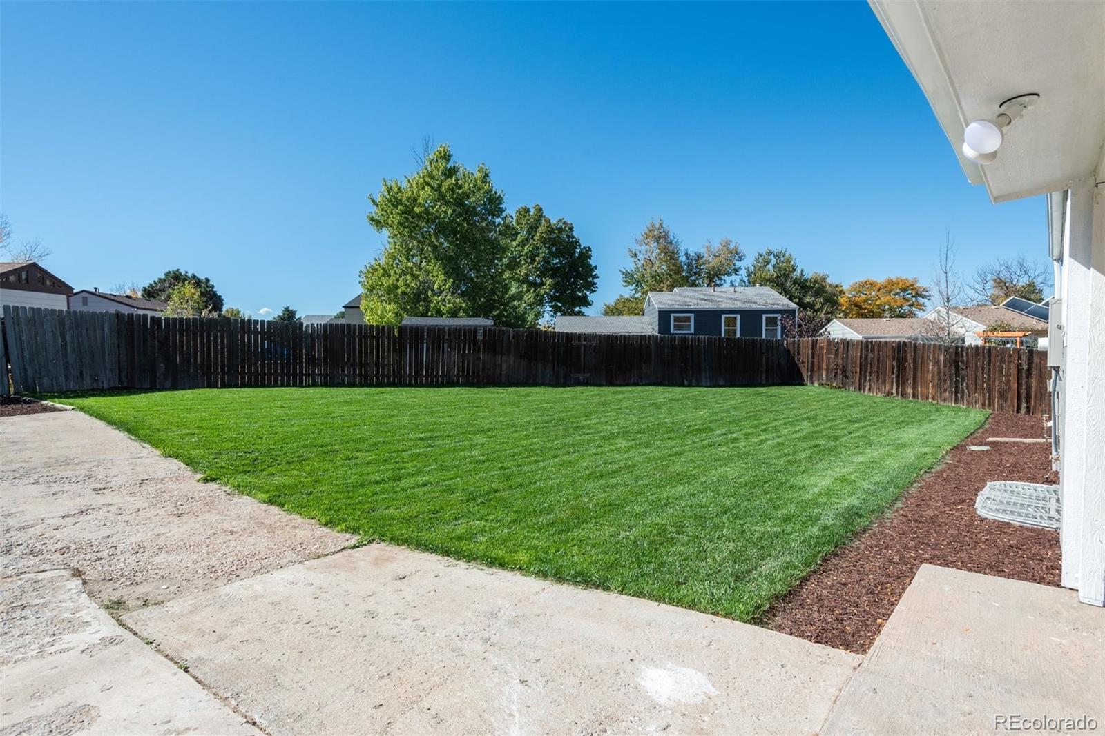 1961 Danube Way Aurora CO 80011