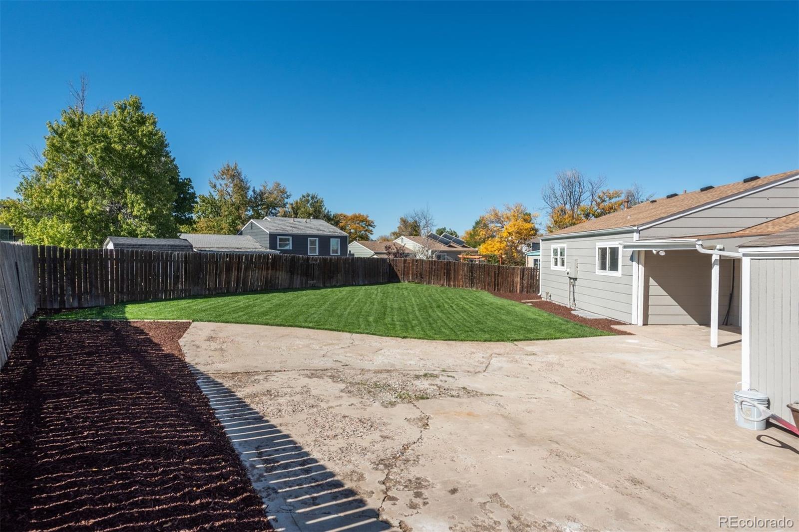 1961 Danube Way Aurora CO 80011