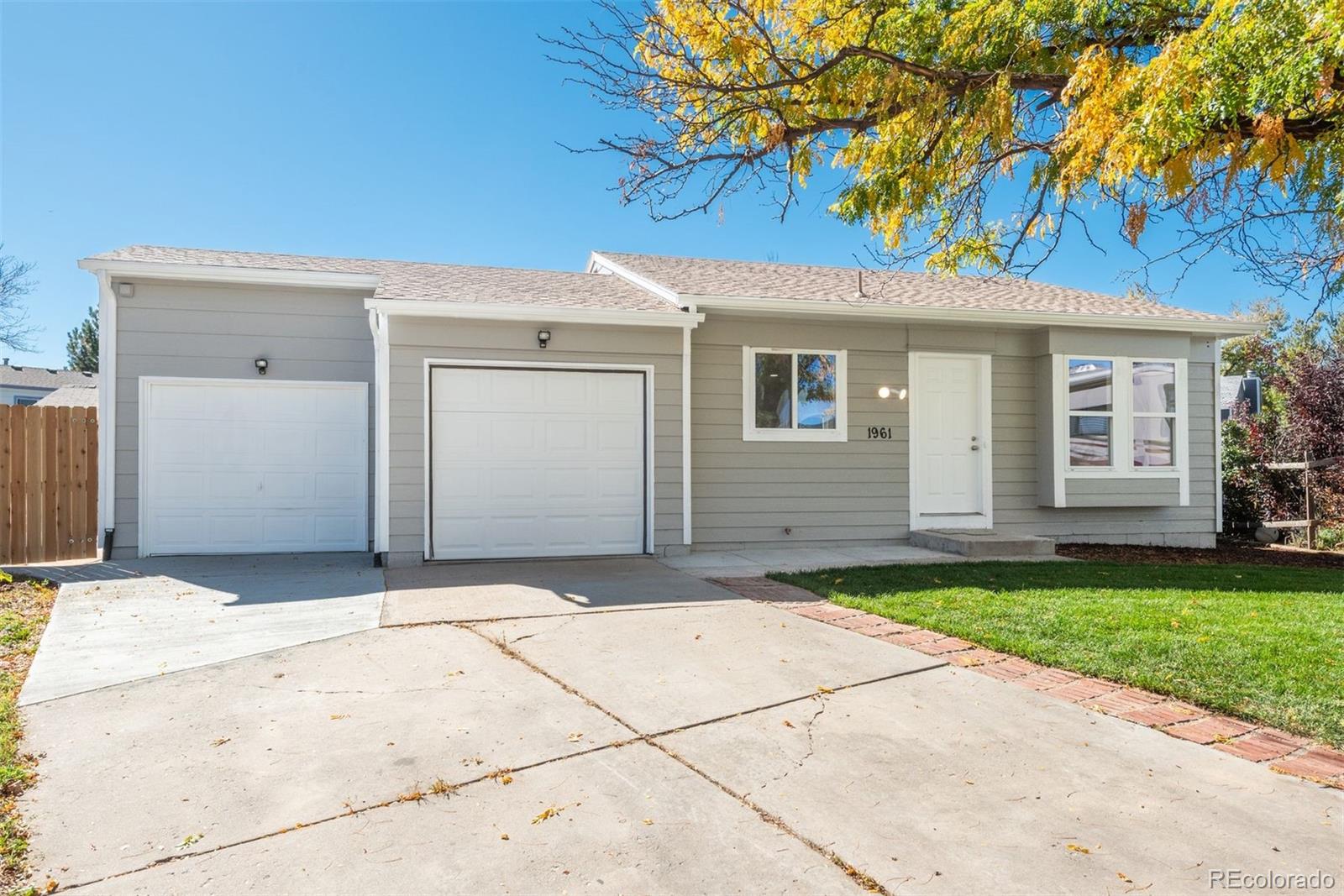 1961 Danube Way Aurora CO 80011