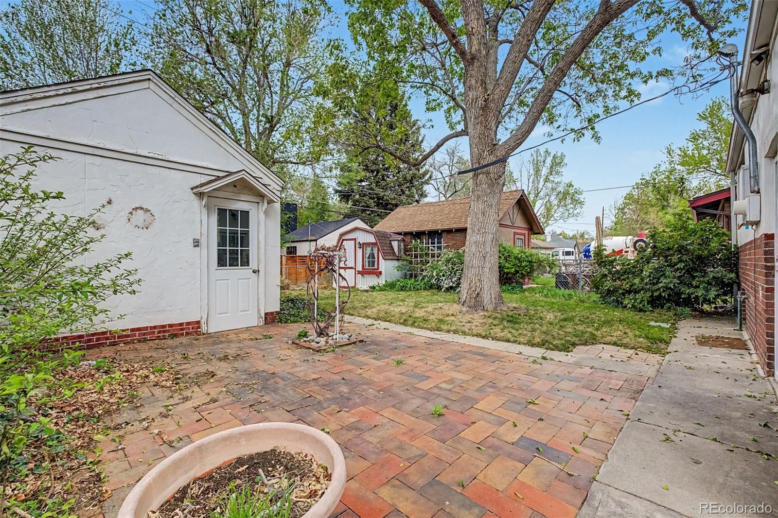 617 S Vine Street Denver CO 80209