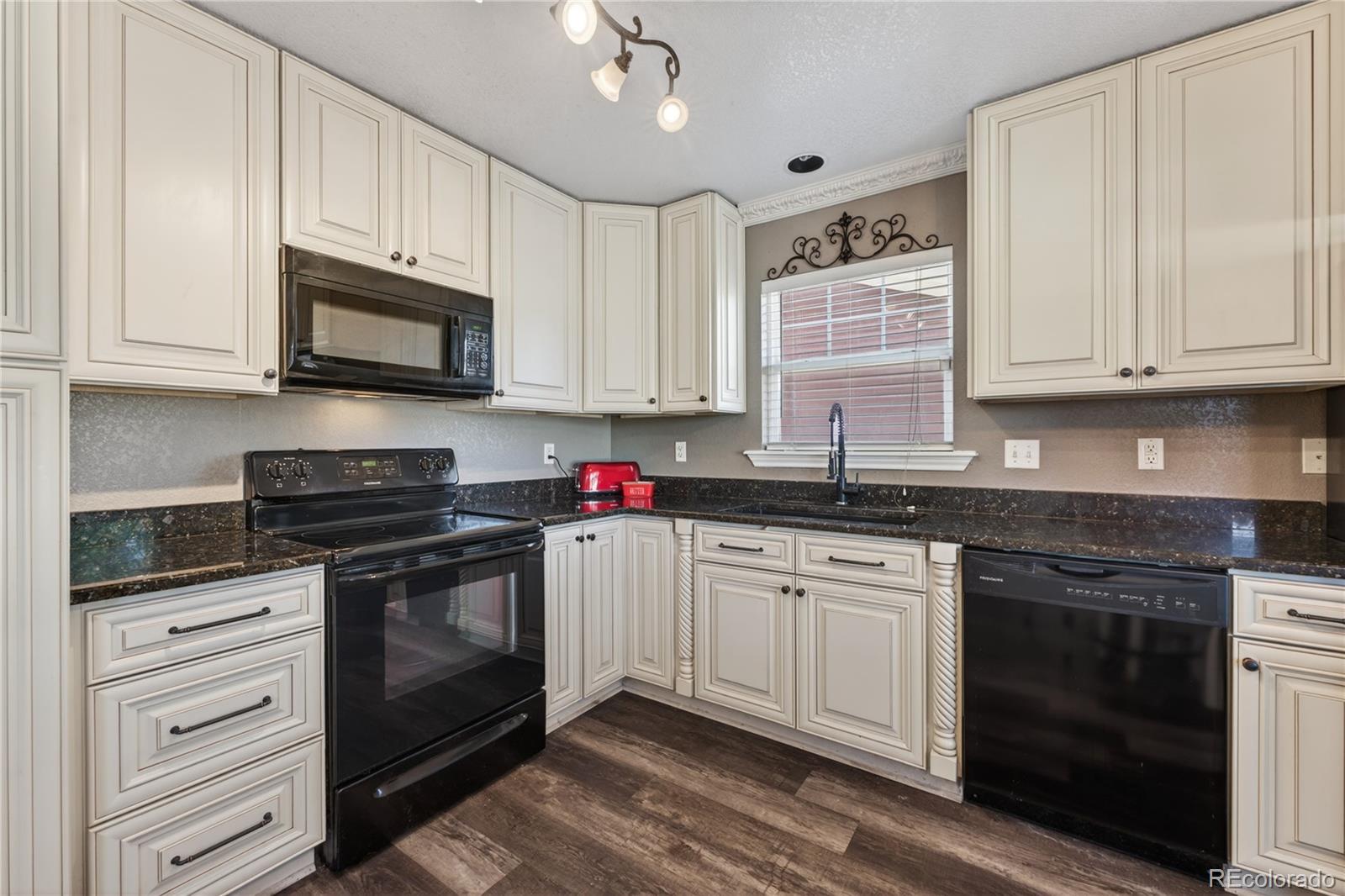 10818 Dayton Way Commerce City CO 80640