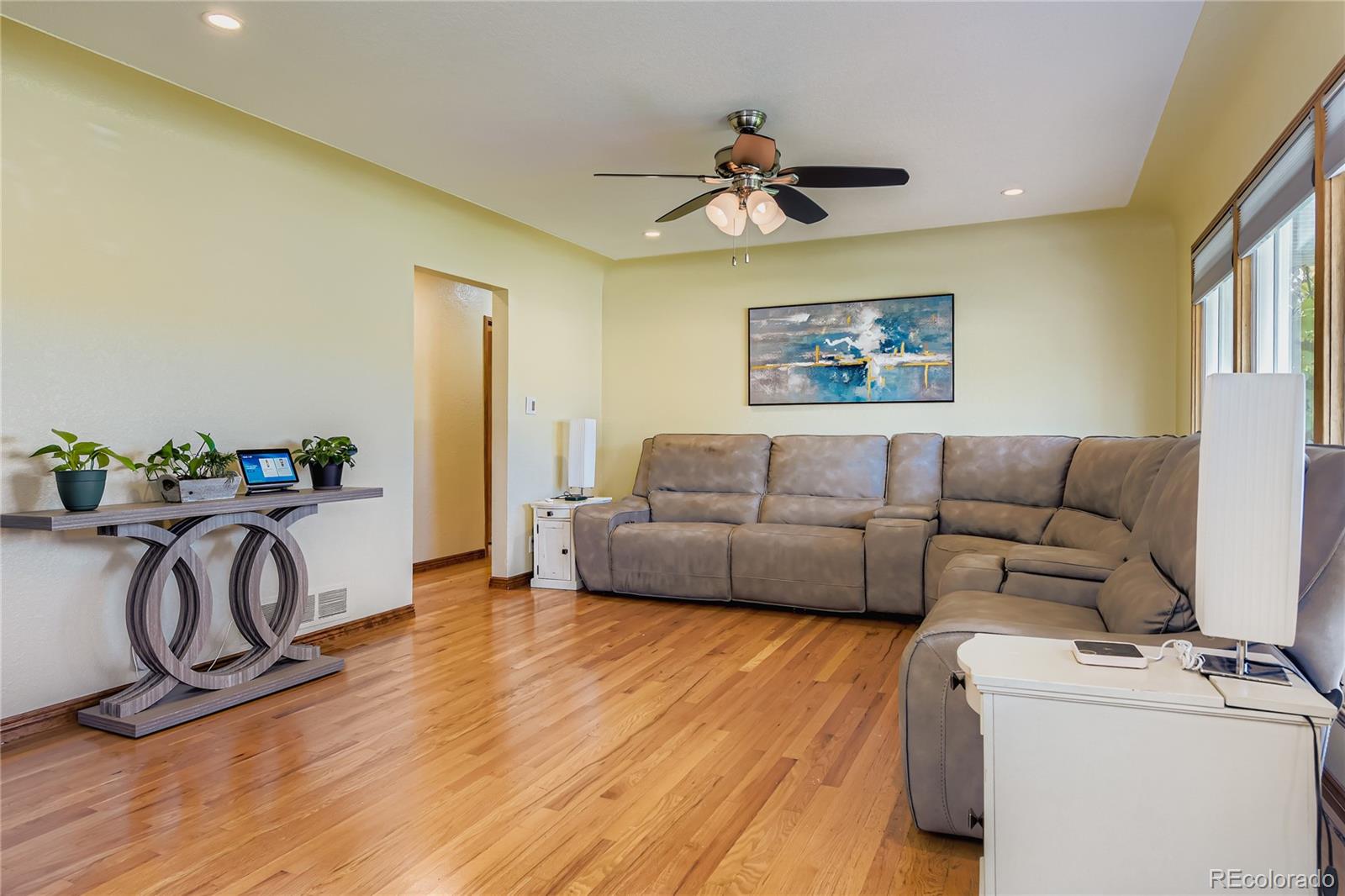 664 S Washington Circle Englewood CO 80113