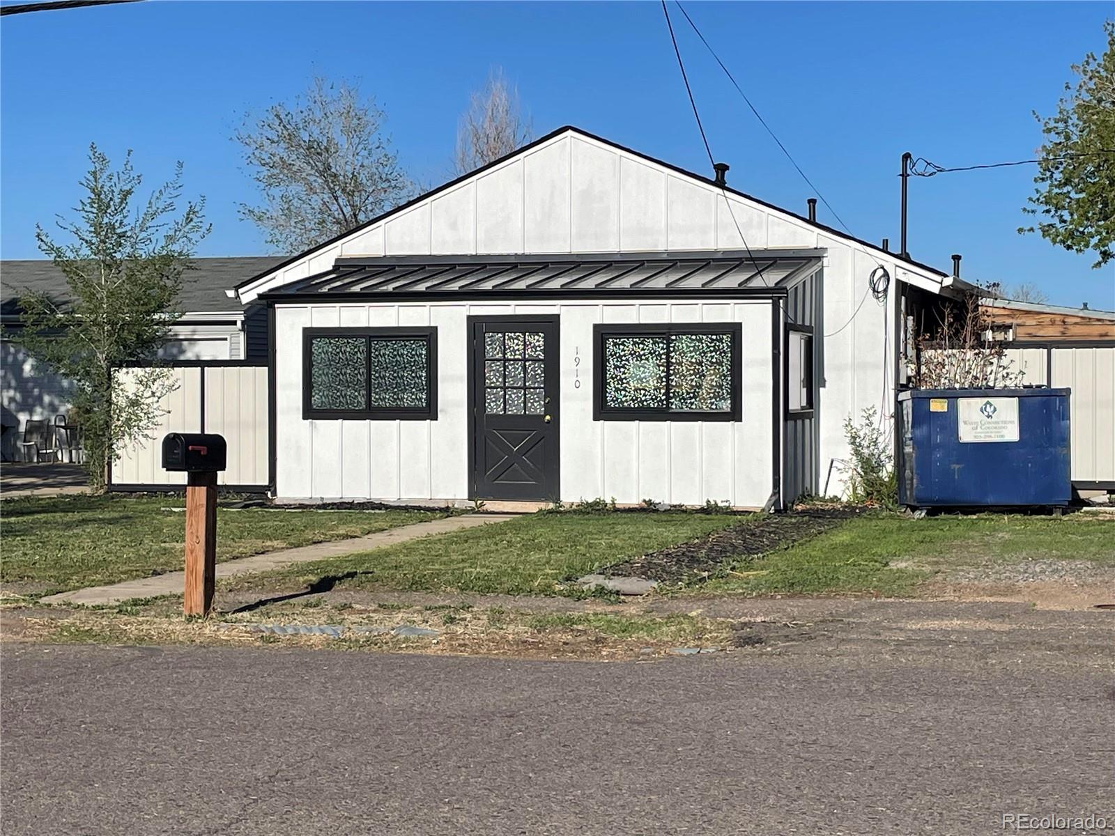 1910 Altura Boulevard Aurora CO 80011