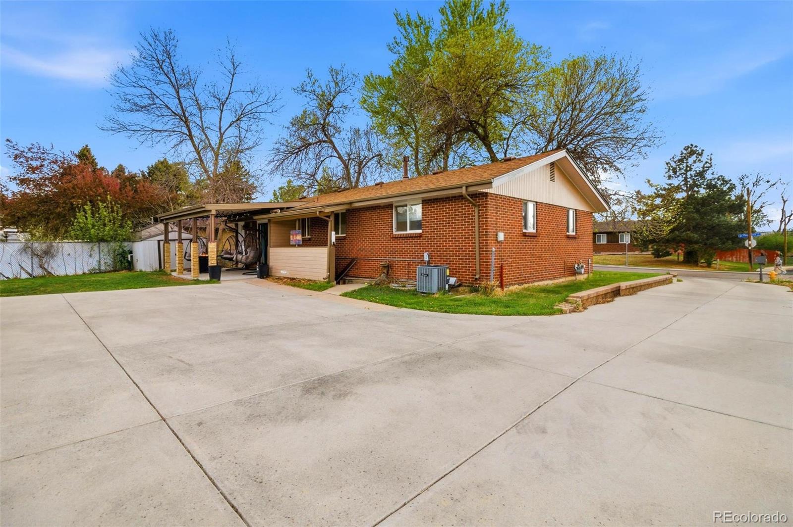 6130 S Pennsylvania Street Centennial CO 80121