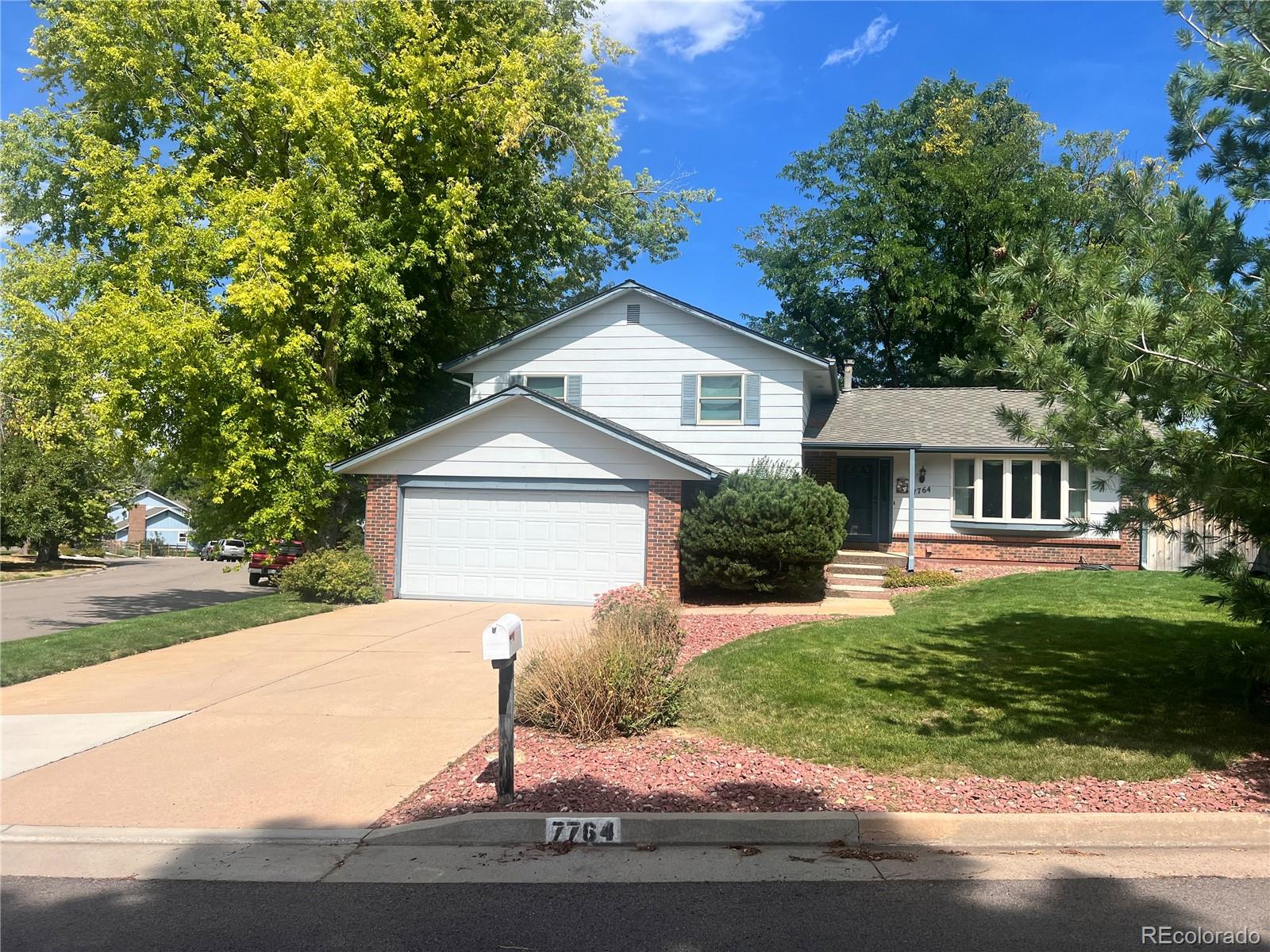 7764 S Poplar Way Centennial CO 80112