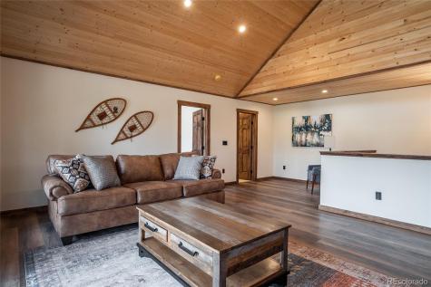 84 GCR 4035 Granby CO 80446