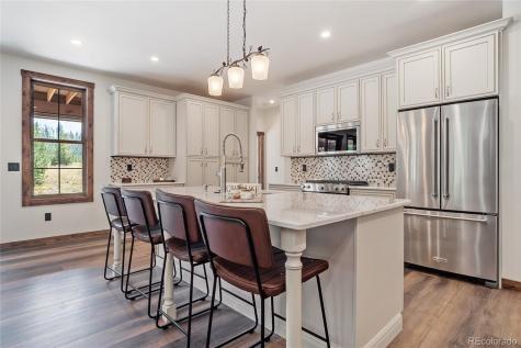 84 GCR 4035 Granby CO 80446