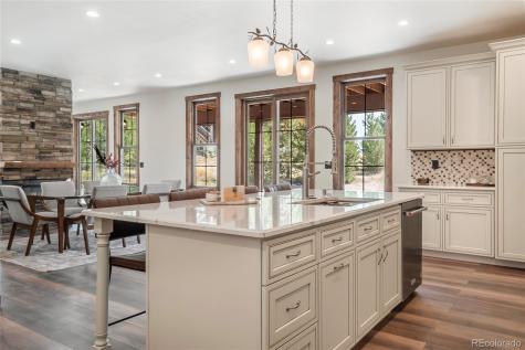 84 GCR 4035 Granby CO 80446