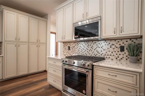 84 GCR 4035 Granby CO 80446