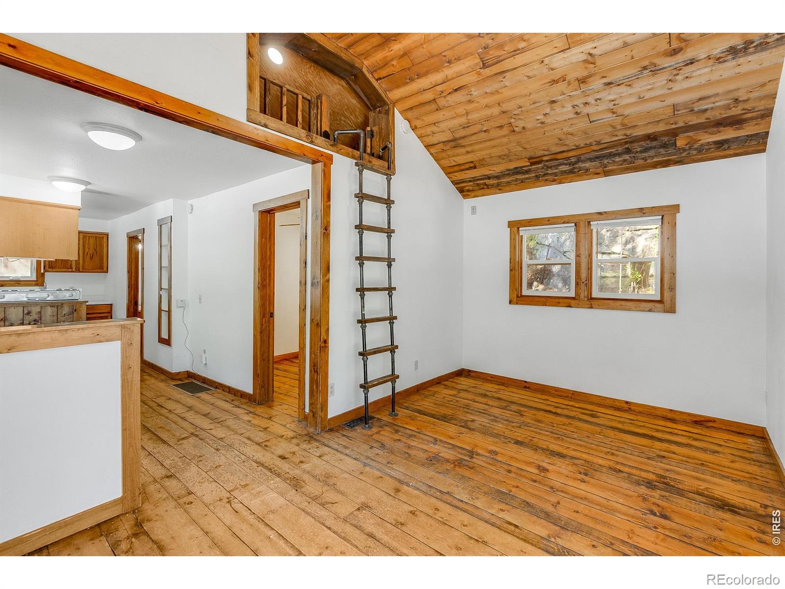 2389 Us Highway 34 Drake CO 80515