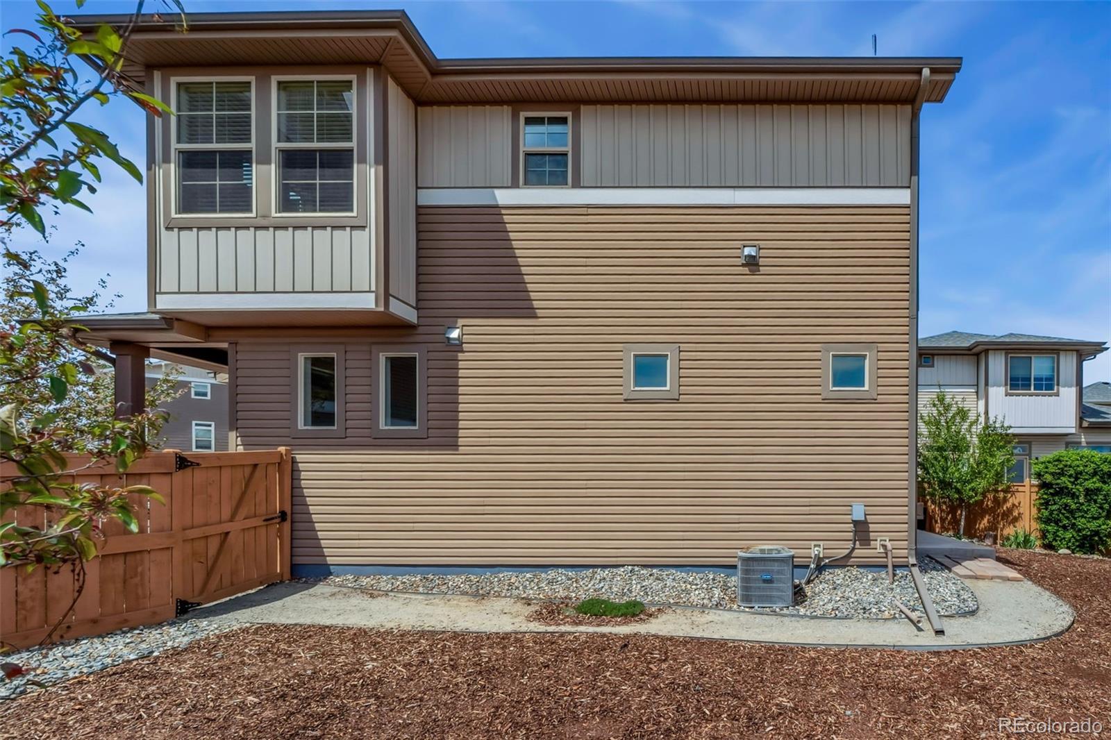 10206 Zeno Street Commerce City CO 80022
