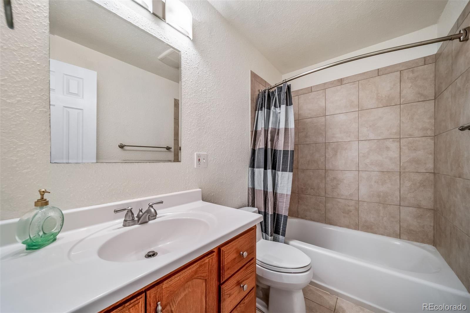 8051 S Kendall Boulevard Littleton CO 80128