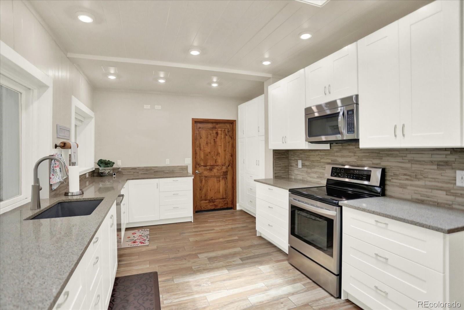 4790 W Lakeridge Road Denver CO 80219