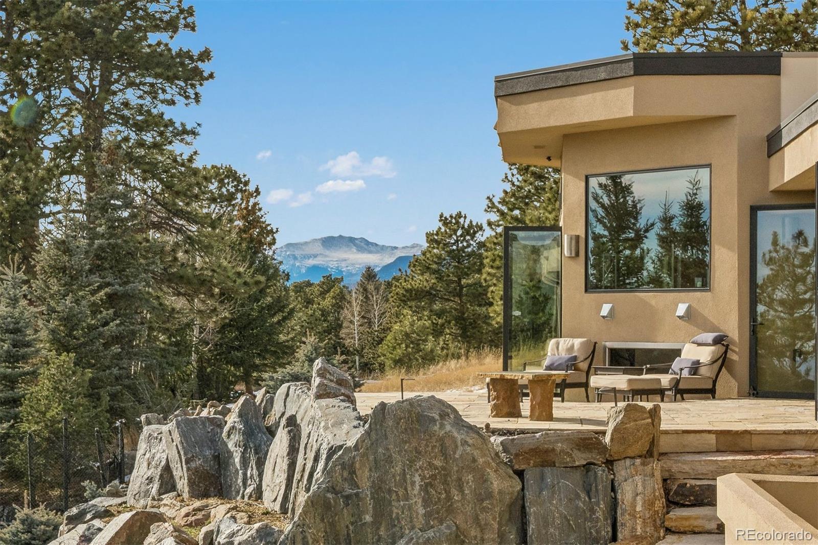 23534 Waynes Way Golden CO 80401