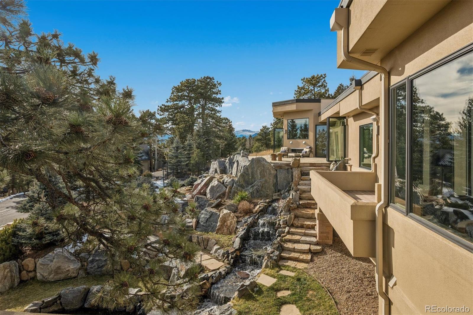 23534 Waynes Way Golden CO 80401