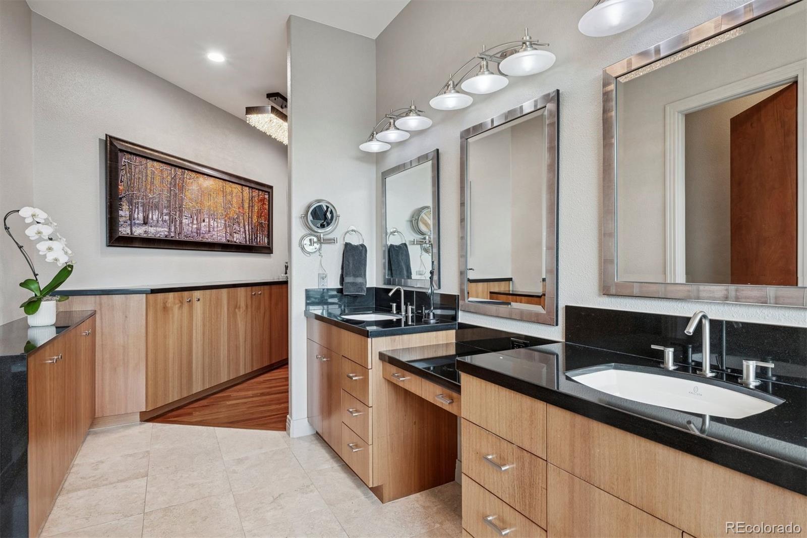 23534 Waynes Way Golden CO 80401