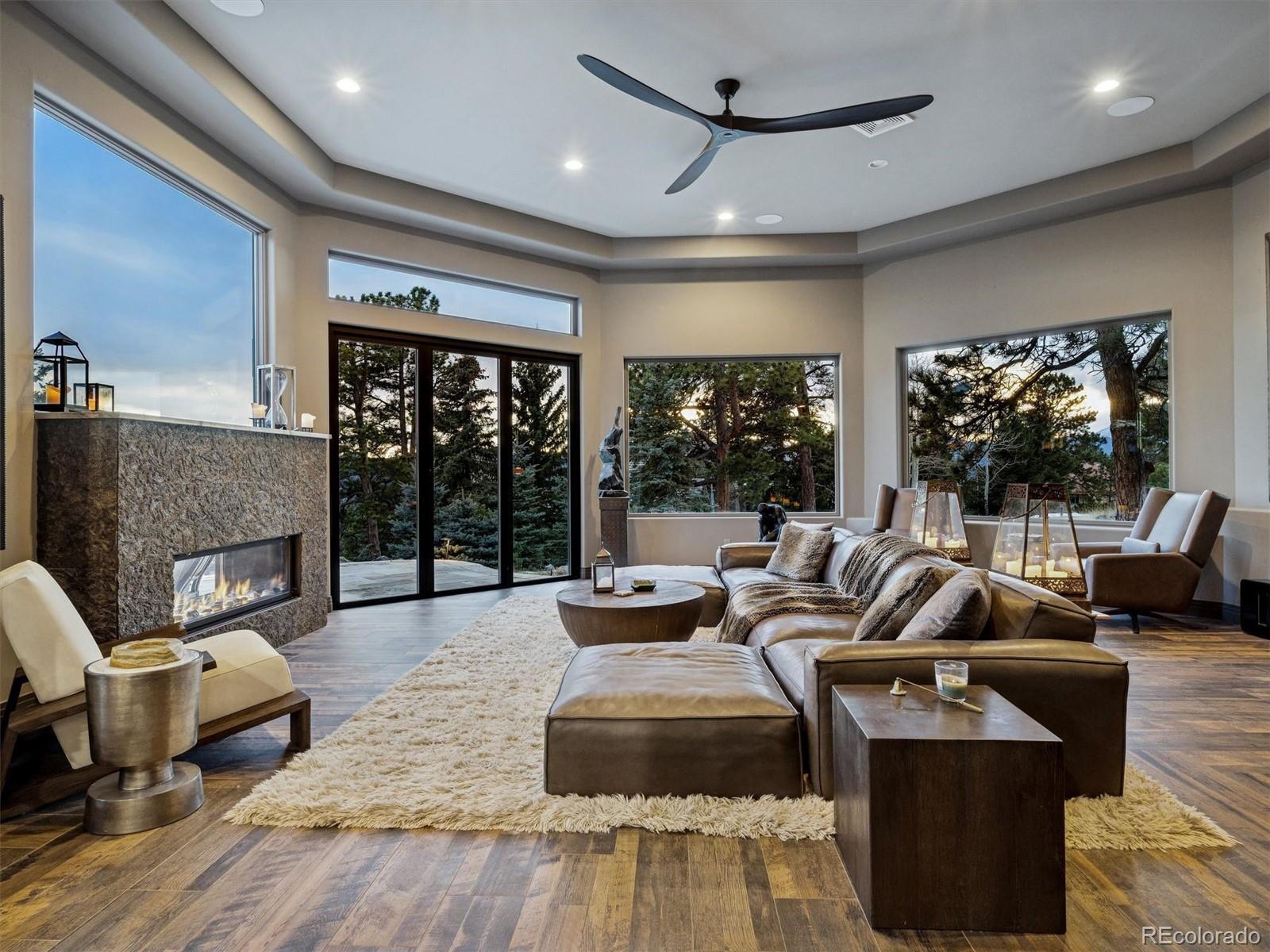 23534 Waynes Way Golden CO 80401