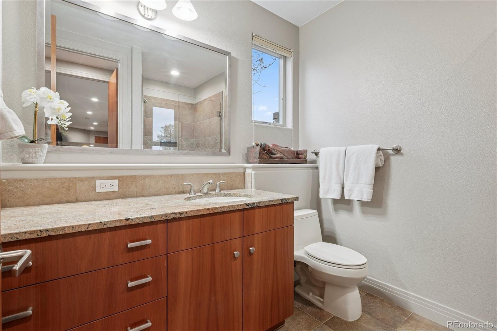 23534 Waynes Way Golden CO 80401