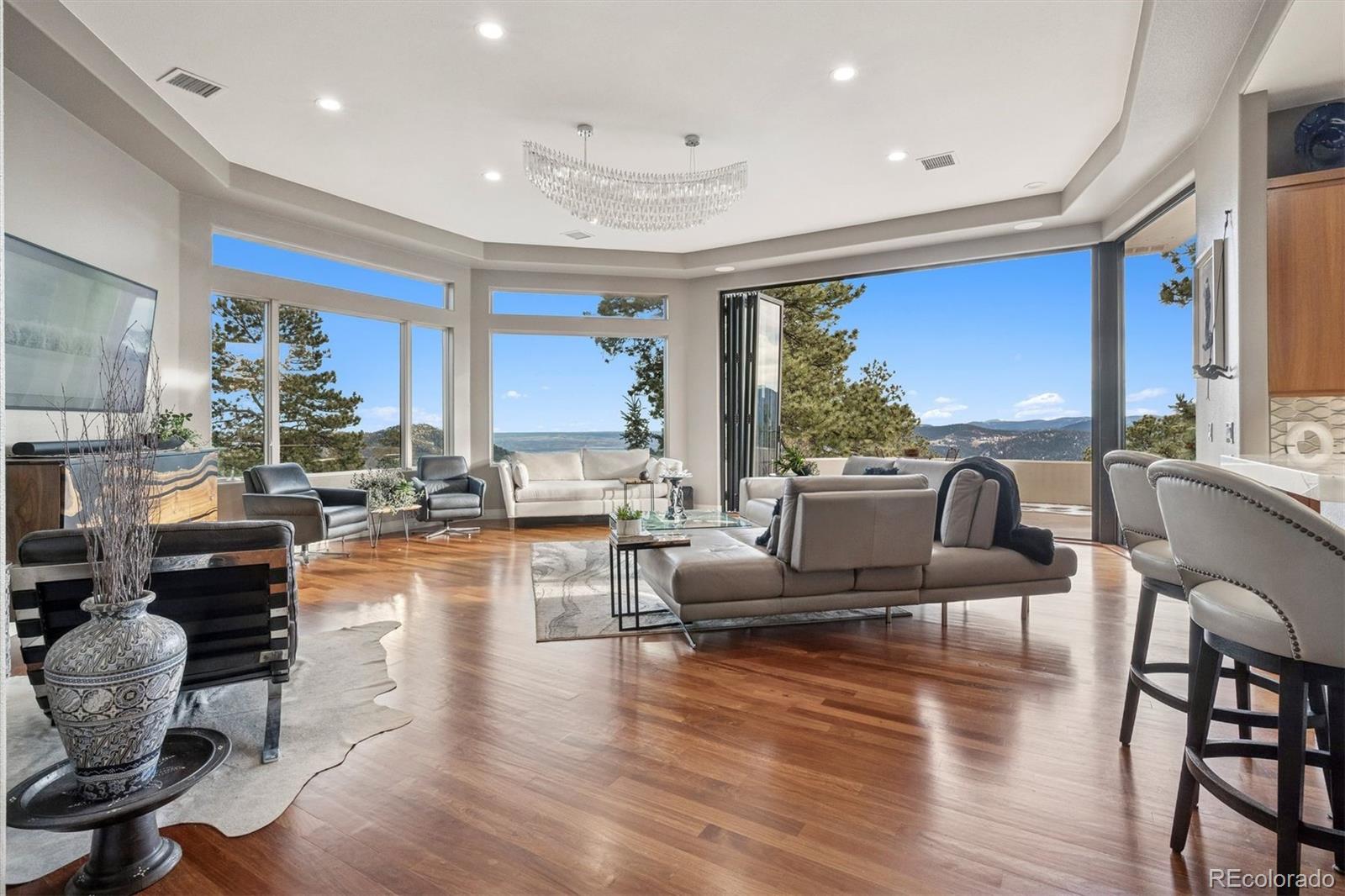 23534 Waynes Way Golden CO 80401