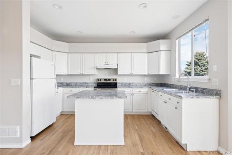 1577 S Pitkin Circle Aurora CO 80017
