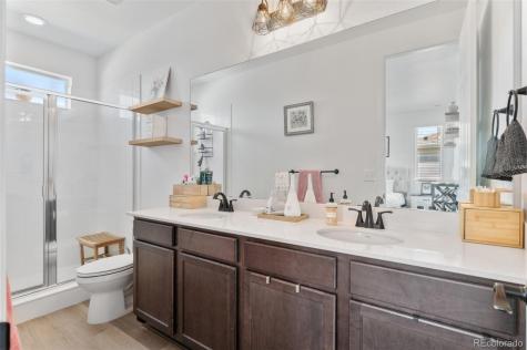 22826 E Tufts Place Aurora CO 80015