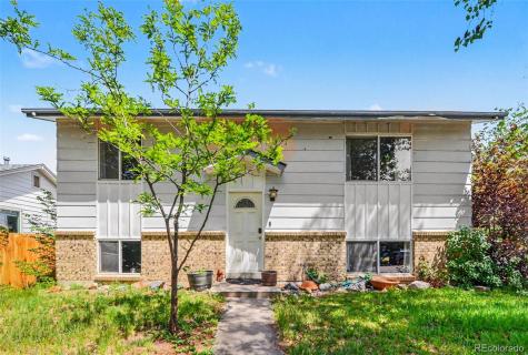 1166 Ouray Street Aurora CO 80011