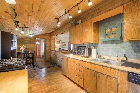 73 Mid Land Avenue Hartsel CO 80449