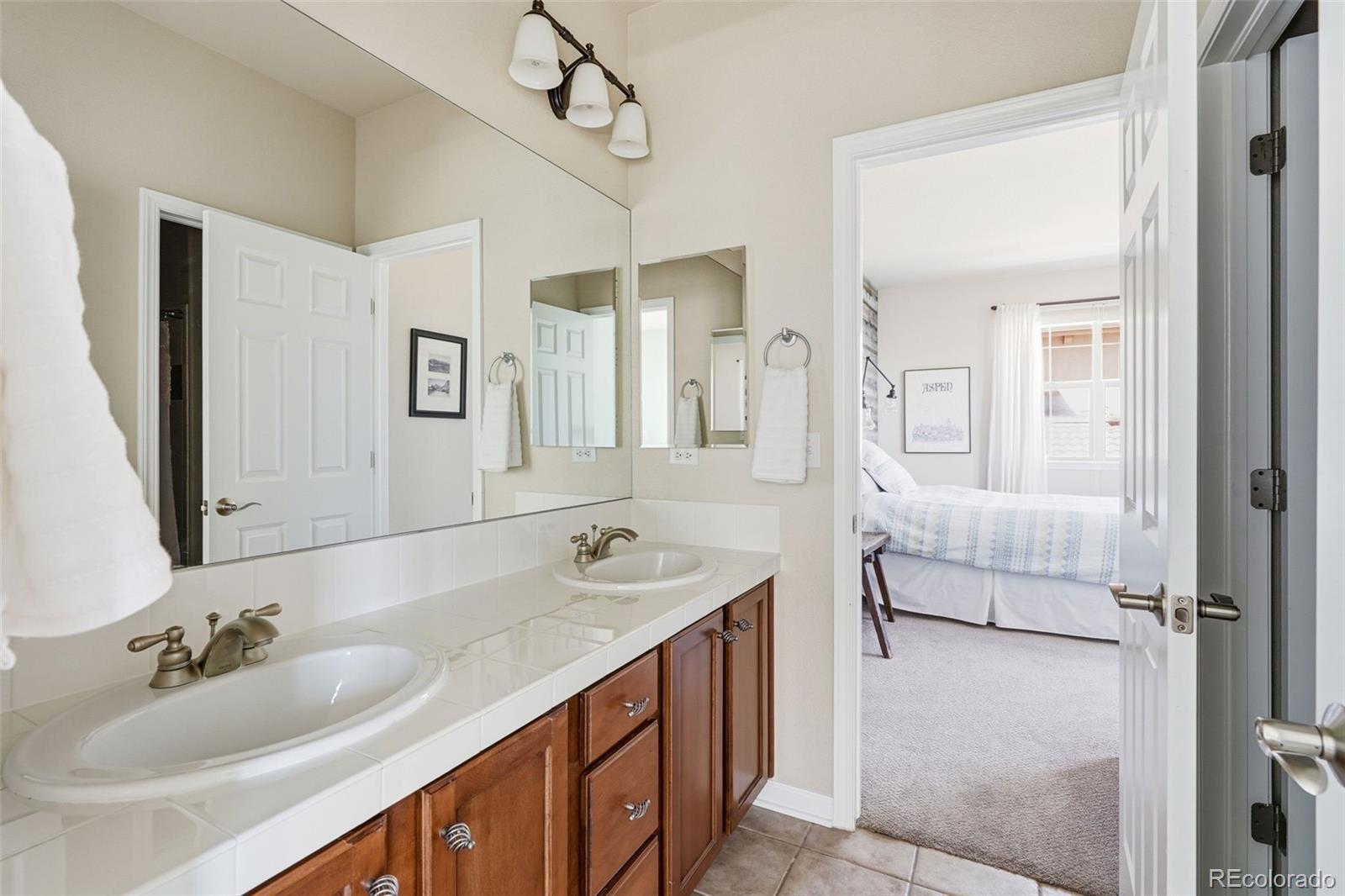 10221 Bluffmont Drive Lone Tree CO 80124