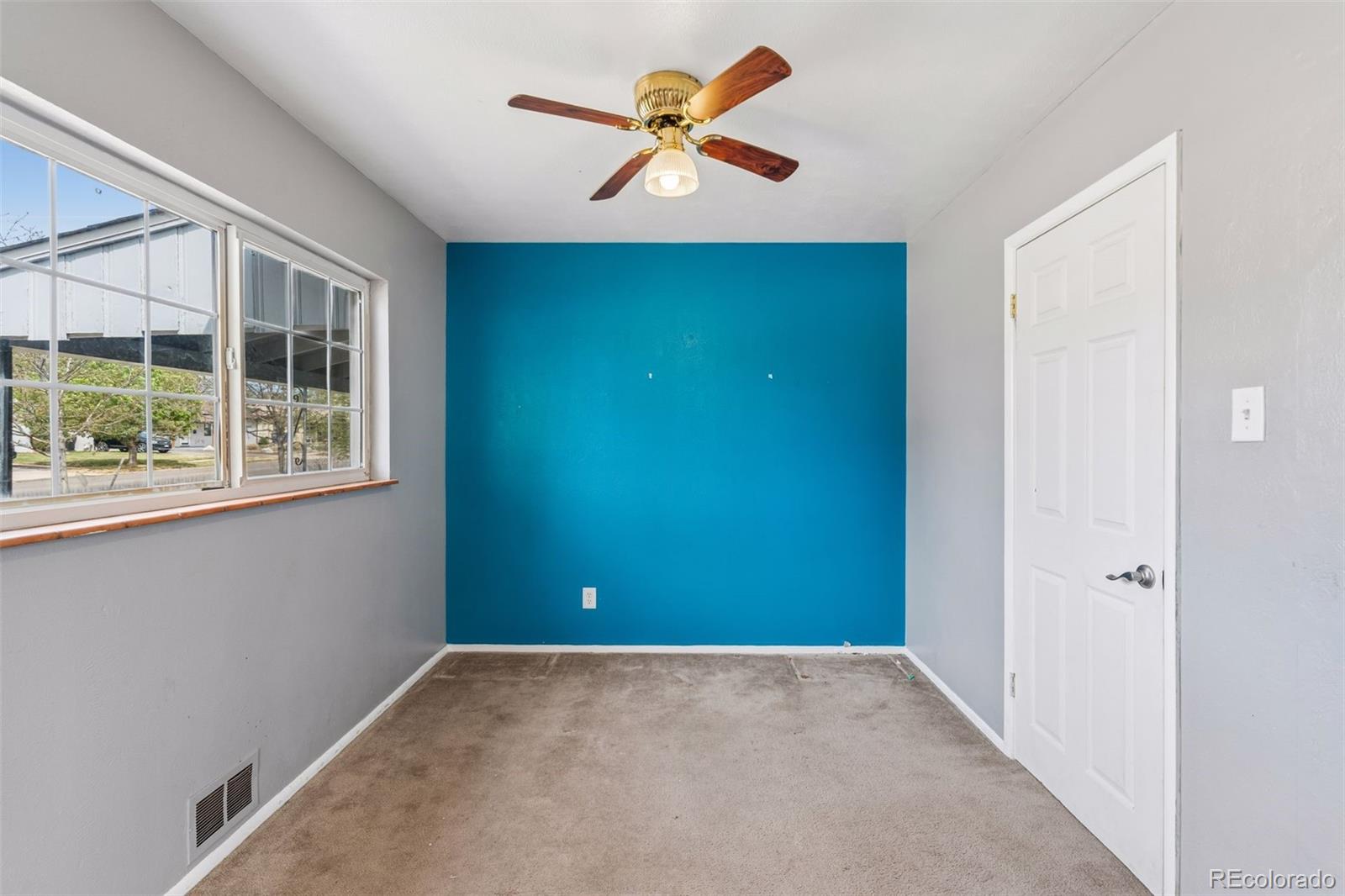 1674 S Lowell Boulevard Denver CO 80219