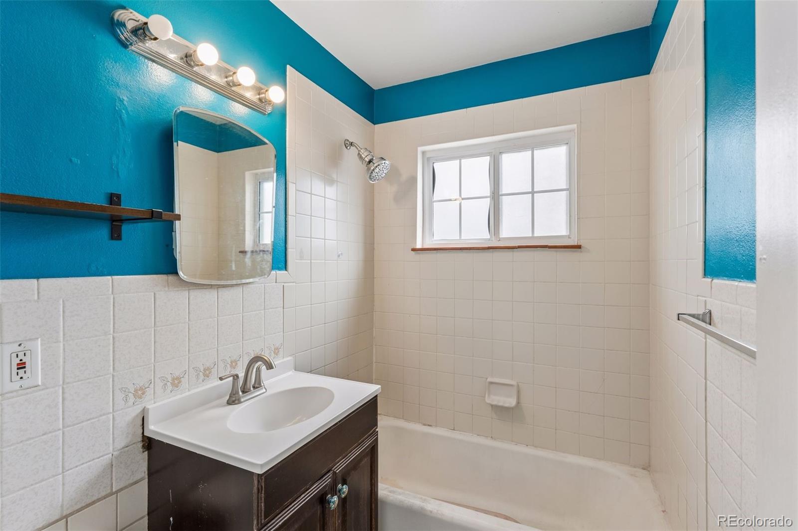 1674 S Lowell Boulevard Denver CO 80219