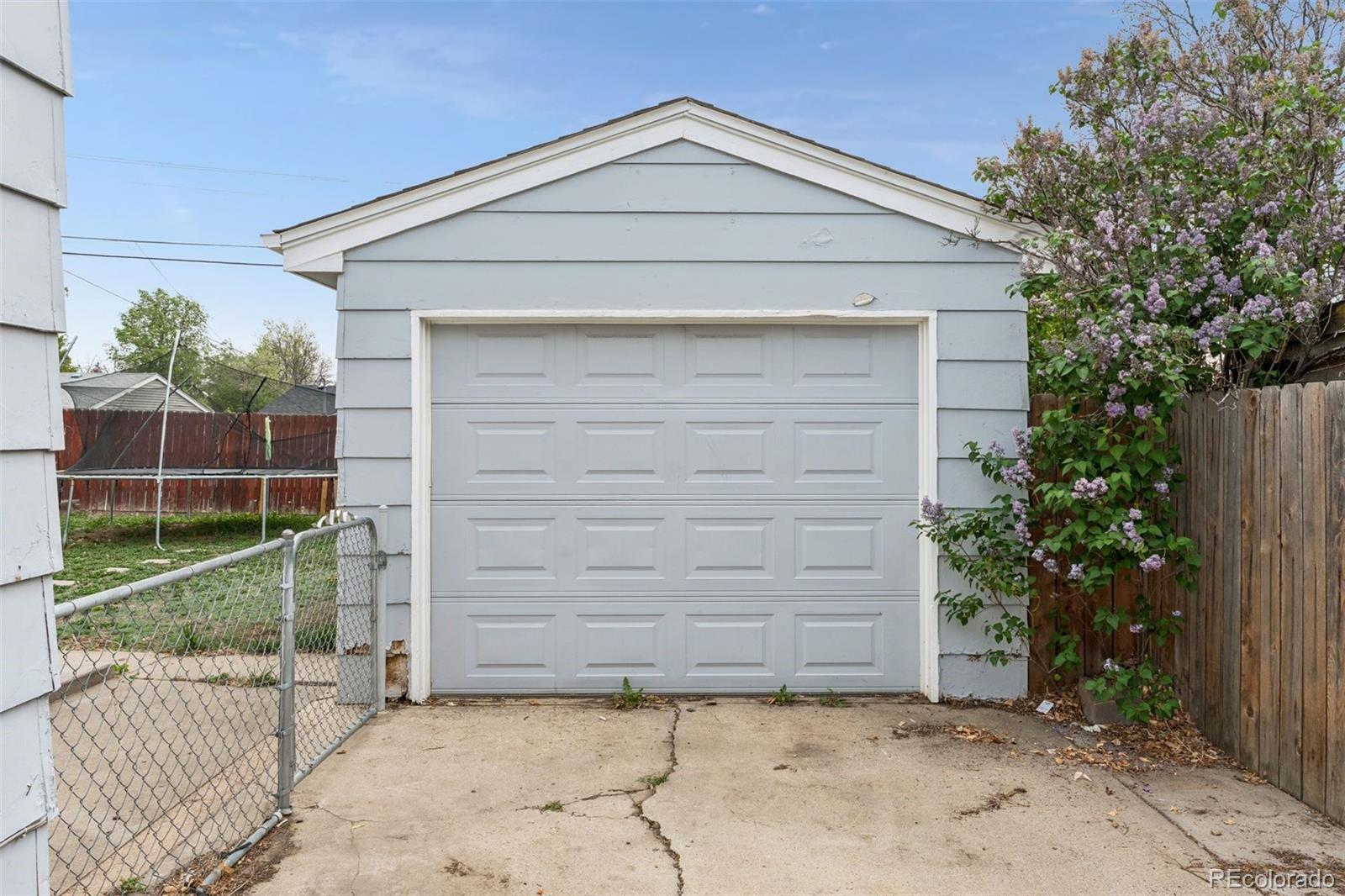 1674 S Lowell Boulevard Denver CO 80219