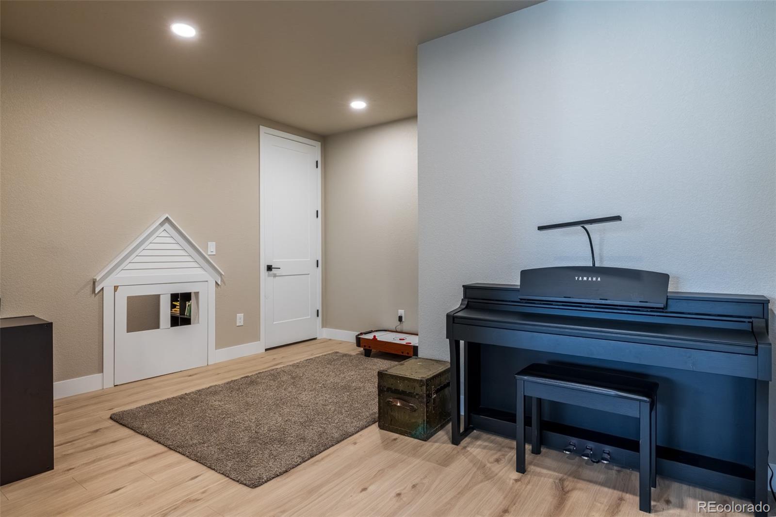 6955 Sunstrand Court Castle Pines CO 80108