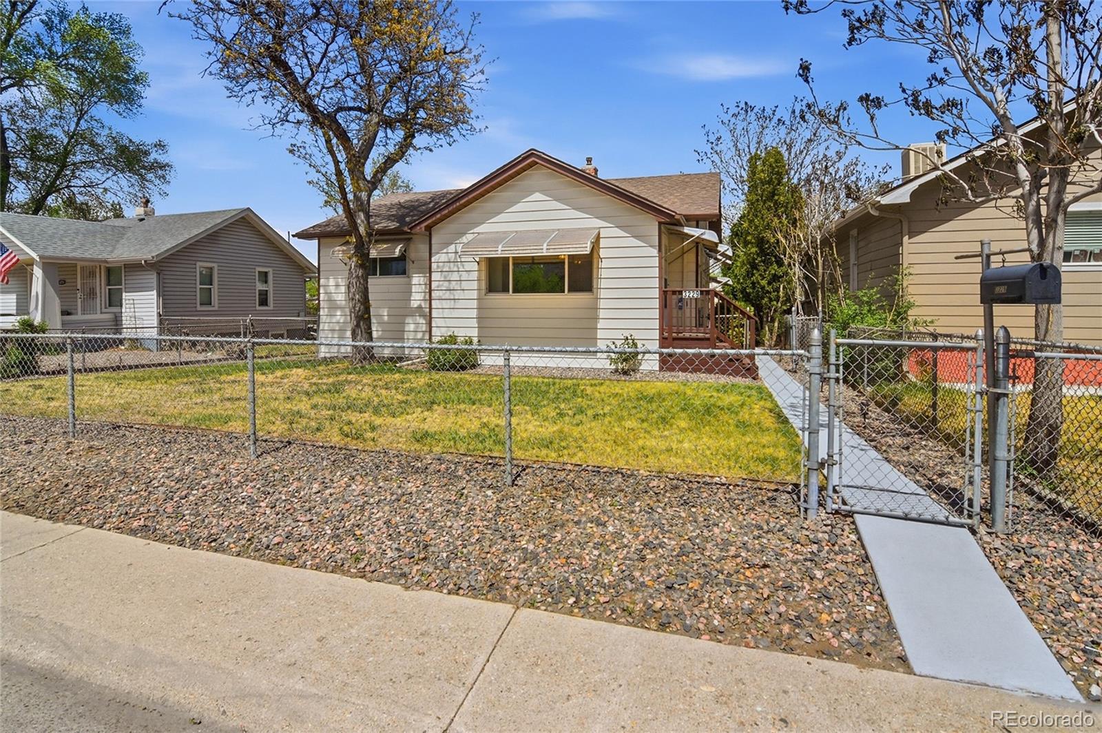 3229 W Exposition Avenue Denver CO 80219
