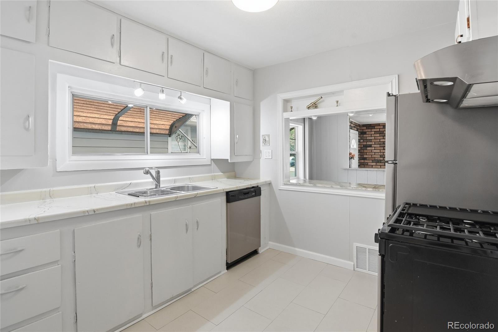 3229 W Exposition Avenue Denver CO 80219